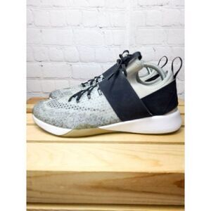 Nike Air Zoom Strong Running Shoes Women's Size 8.5